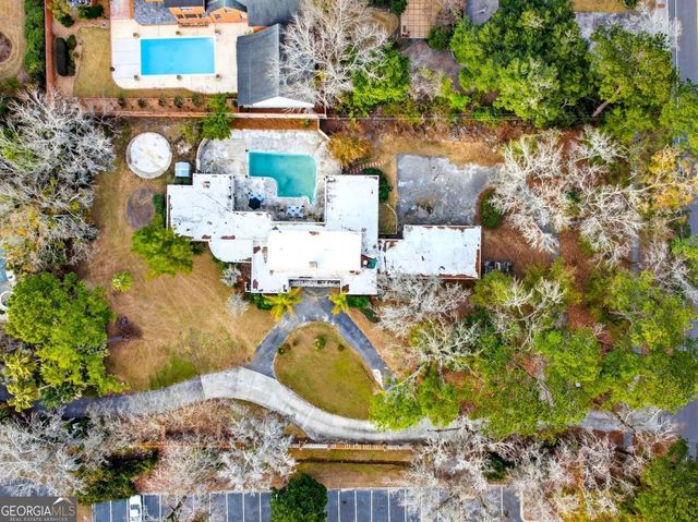 102 Stuart Street, Savannah, GA 31405