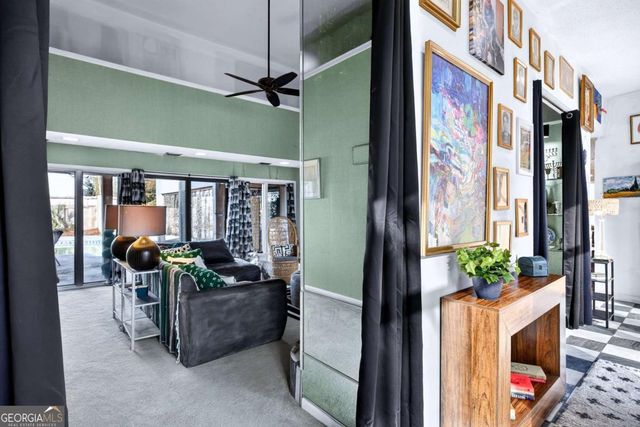 102 Stuart Street, Savannah, GA 31405