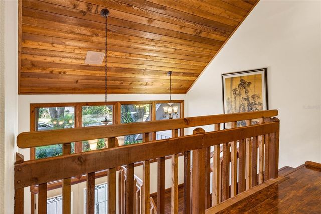 6410 E 112TH AVENUE, Temple Terrace, FL 33617