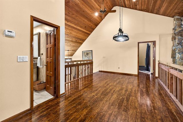 6410 E 112TH AVENUE, Temple Terrace, FL 33617