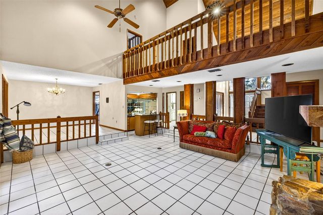 6410 E 112TH AVENUE, Temple Terrace, FL 33617