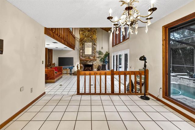 6410 E 112TH AVENUE, Temple Terrace, FL 33617