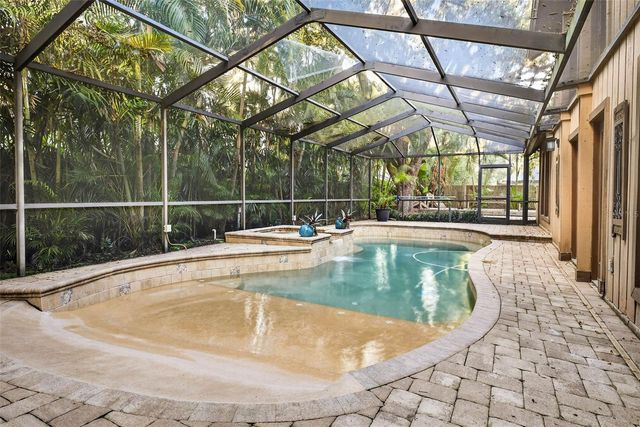 6410 E 112TH AVENUE, Temple Terrace, FL 33617