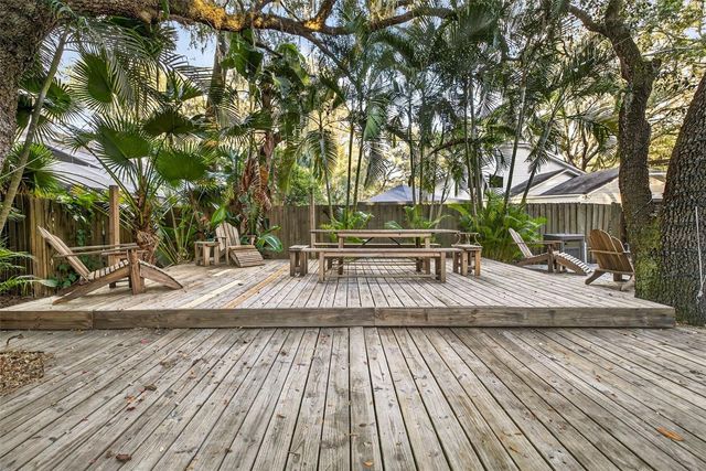 6410 E 112TH AVENUE, Temple Terrace, FL 33617