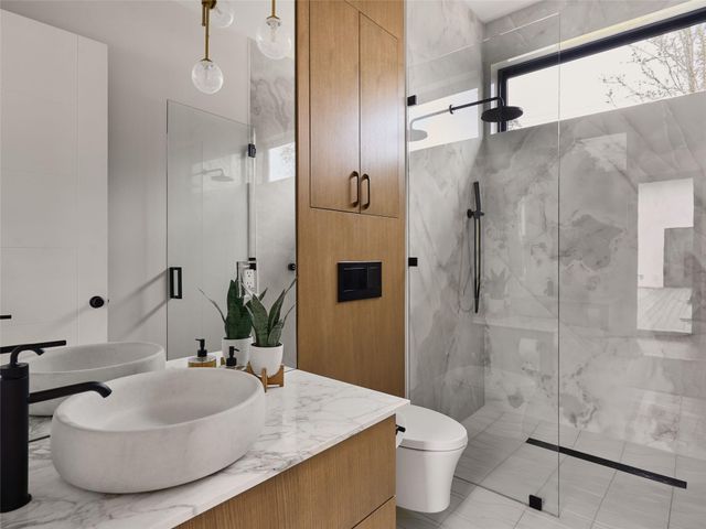 1604 Taylor Gaines ST, Austin, TX 78741