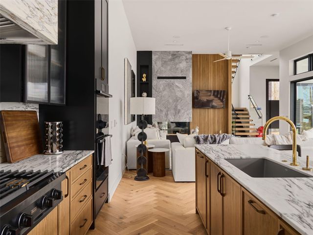 1604 Taylor Gaines ST, Austin, TX 78741