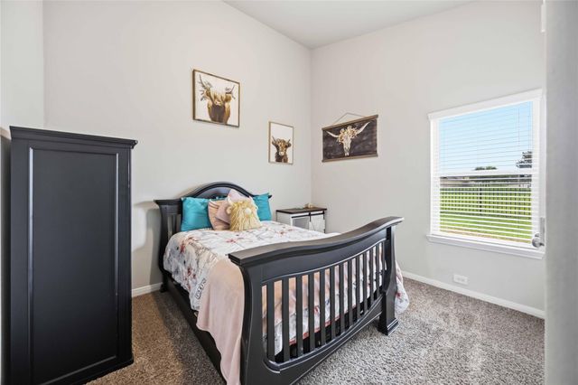 712 Rim Water Drive, Alvin, TX 77511