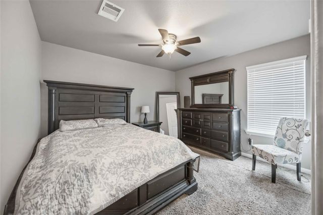 712 Rim Water Drive, Alvin, TX 77511