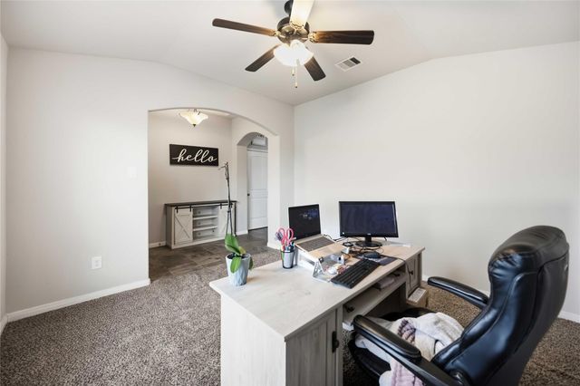 712 Rim Water Drive, Alvin, TX 77511