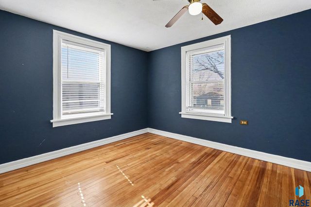 706 N French Ave Avenue, Sioux Falls, SD 57103