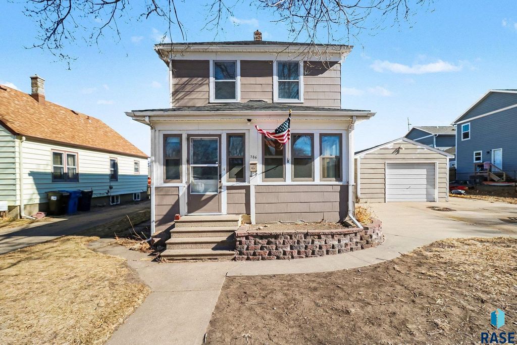 706 N French Ave Avenue, Sioux Falls, SD 57103