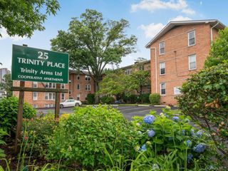 25 Trinity Place 3J, New Rochelle, NY 10805