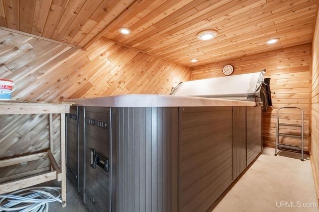 23 Chipman Drive, Ishpeming, MI 49849