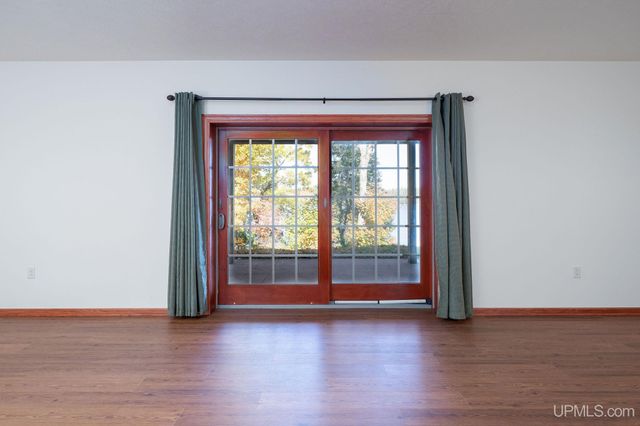 23 Chipman Drive, Ishpeming, MI 49849