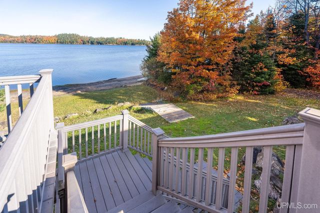 23 Chipman Drive, Ishpeming, MI 49849