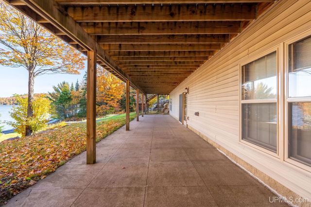 23 Chipman Drive, Ishpeming, MI 49849