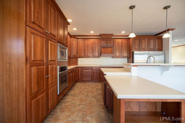 23 Chipman Drive, Ishpeming, MI 49849