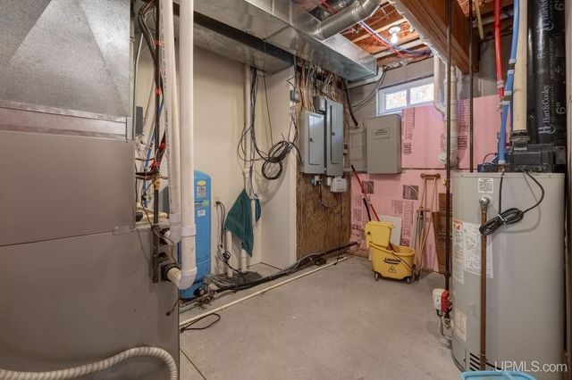 23 Chipman Drive, Ishpeming, MI 49849