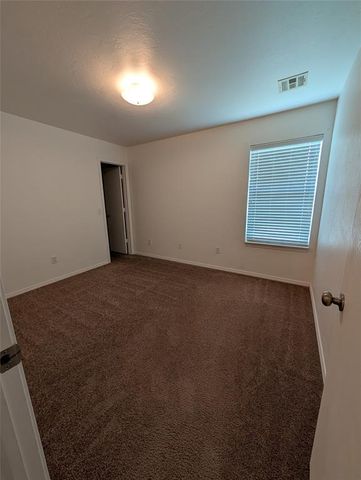 1004 SW 156th Street, Oklahoma City, OK 73170