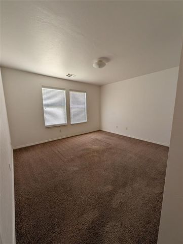 1004 SW 156th Street, Oklahoma City, OK 73170