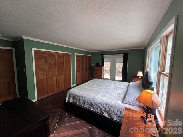 231 Davis Drive, Morganton, NC 28655