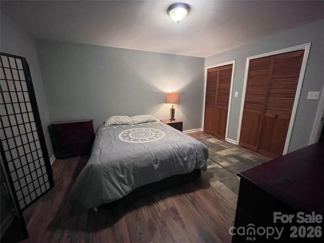 231 Davis Drive, Morganton, NC 28655
