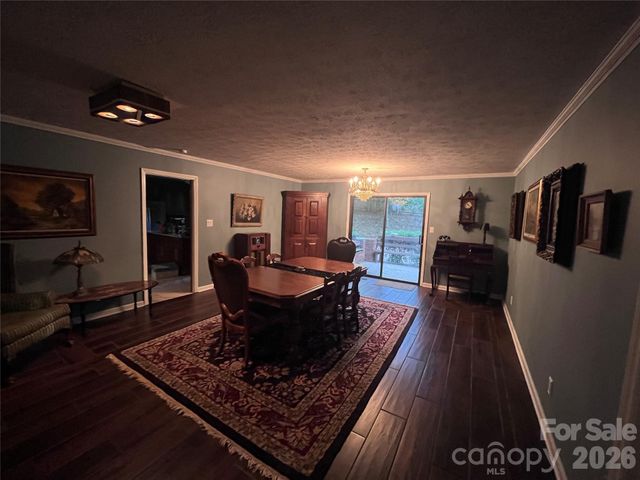 231 Davis Drive, Morganton, NC 28655