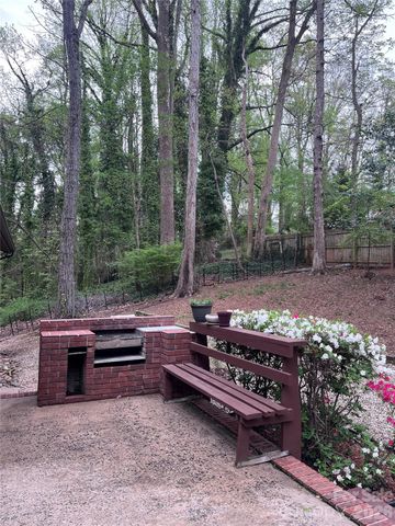 231 Davis Drive, Morganton, NC 28655