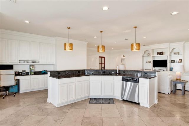 16 Market Street 16, Orange Beach, AL 36561