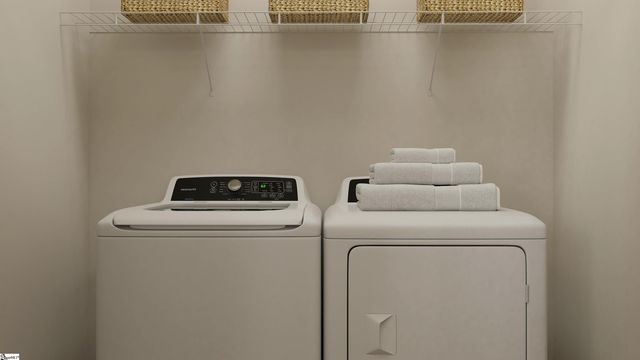 166 Holly Oak Court, Fountain Inn, SC 29644