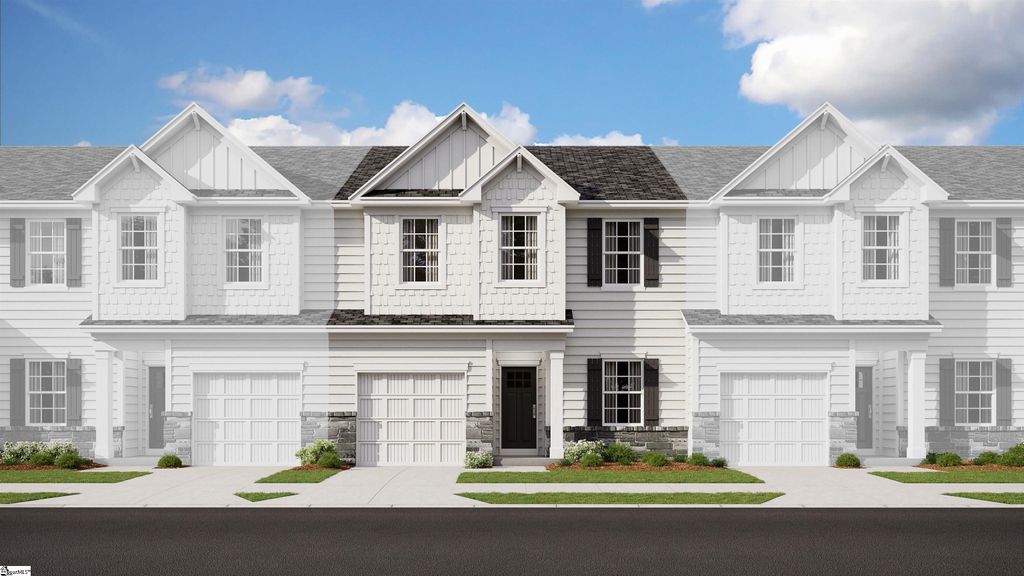 166 Holly Oak Court, Fountain Inn, SC 29644