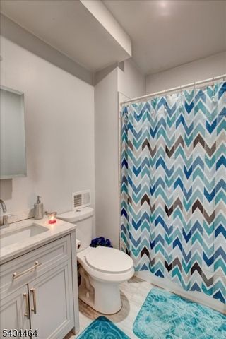 173 Seymour Ave, Newark City, NJ 07108