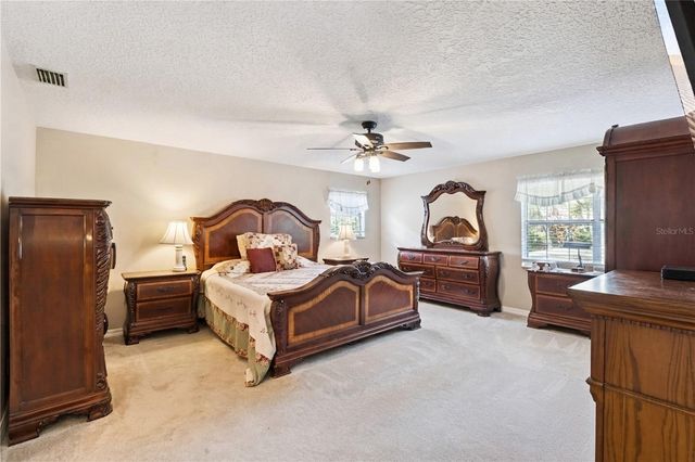 9021 MOSSY OAK LANE, Clermont, FL 34711