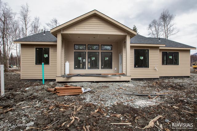 15188 E Alpine Circle, Palmer, AK 99645