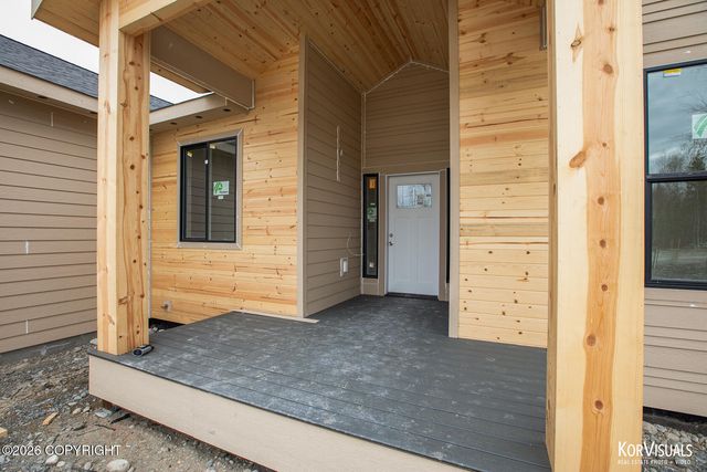 15188 E Alpine Circle, Palmer, AK 99645