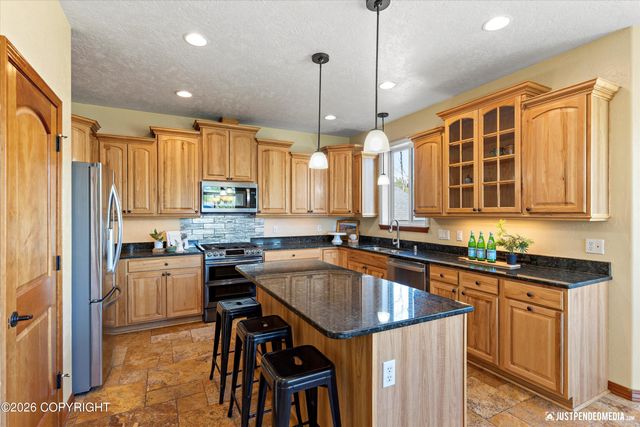 2231 S Paddock Drive, Wasilla, AK 99654