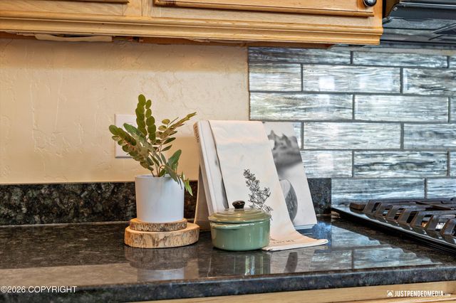 2231 S Paddock Drive, Wasilla, AK 99654