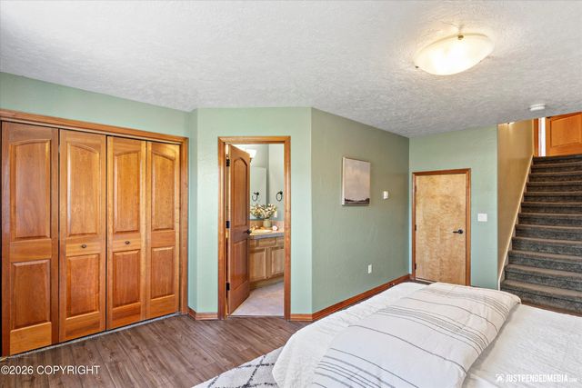 2231 S Paddock Drive, Wasilla, AK 99654