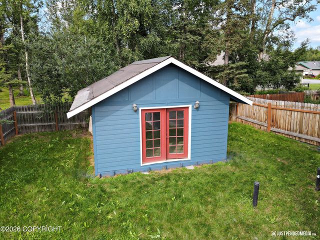 2231 S Paddock Drive, Wasilla, AK 99654