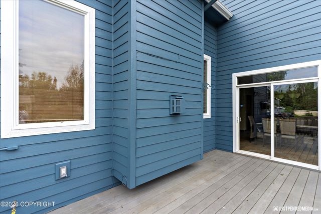 2231 S Paddock Drive, Wasilla, AK 99654