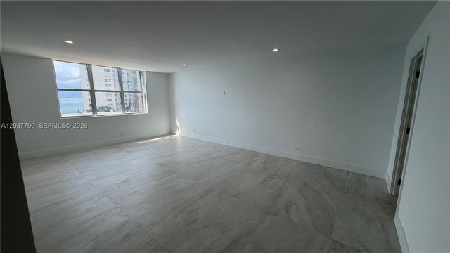 1800 NE 114th Street 604, North Miami, FL 33181