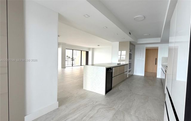 1800 NE 114th Street 604, North Miami, FL 33181