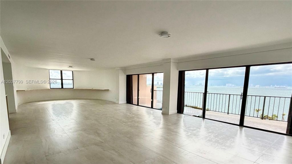 1800 NE 114th Street 604, North Miami, FL 33181