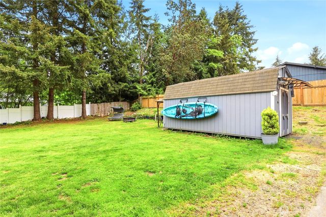 6875 E Fillmore Street, Port Orchard, WA 98366