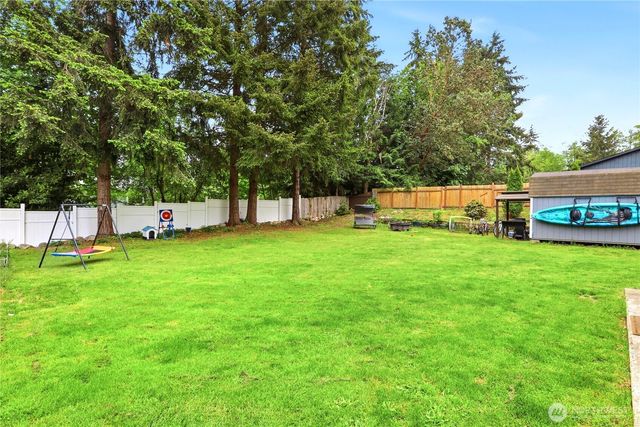 6875 E Fillmore Street, Port Orchard, WA 98366