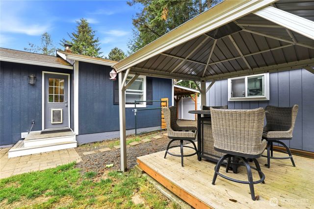 6875 E Fillmore Street, Port Orchard, WA 98366