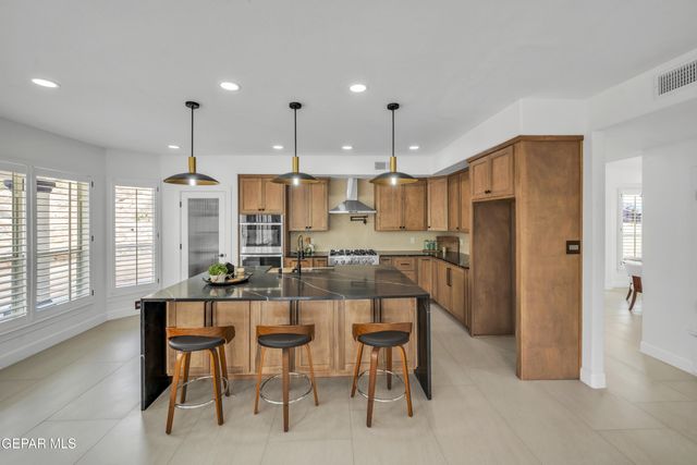 3713 San Mateo Lane, El Paso, TX 79902