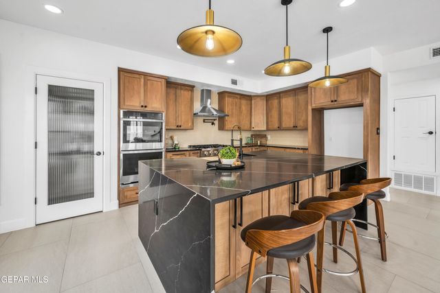 3713 San Mateo Lane, El Paso, TX 79902