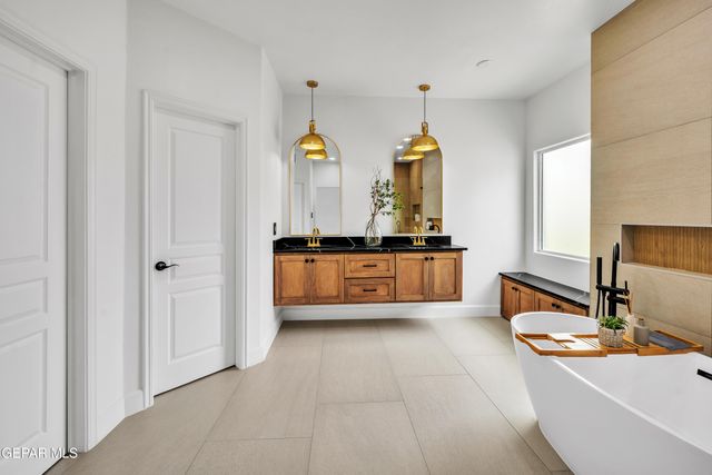 3713 San Mateo Lane, El Paso, TX 79902