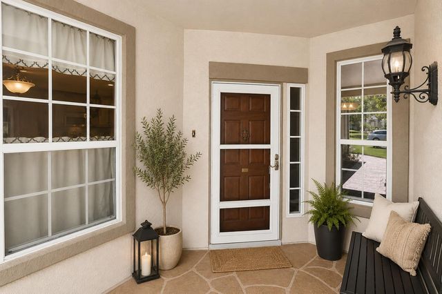 704 Independence Creek LN, Georgetown, TX 78633